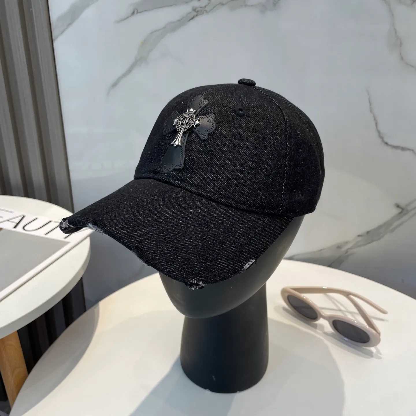 P70 Croxin's new high-quality washed denim baseball cap, high-end customized version! The same style as the internet celebrity fashion blogger! Wall crack recommended! Great quality! Head circumference 57cm